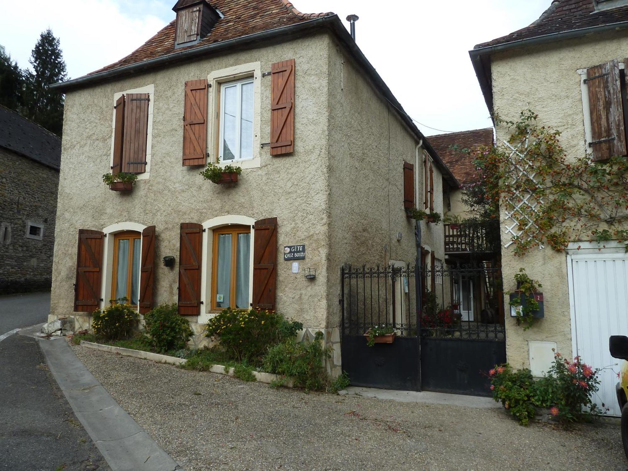 Hotel Chez Bouju Castetnau-Camblong Exterior foto